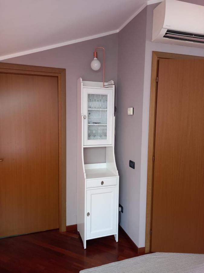 La Mansarda Di Mi&Lo Junior Suite Bollate Ngoại thất bức ảnh